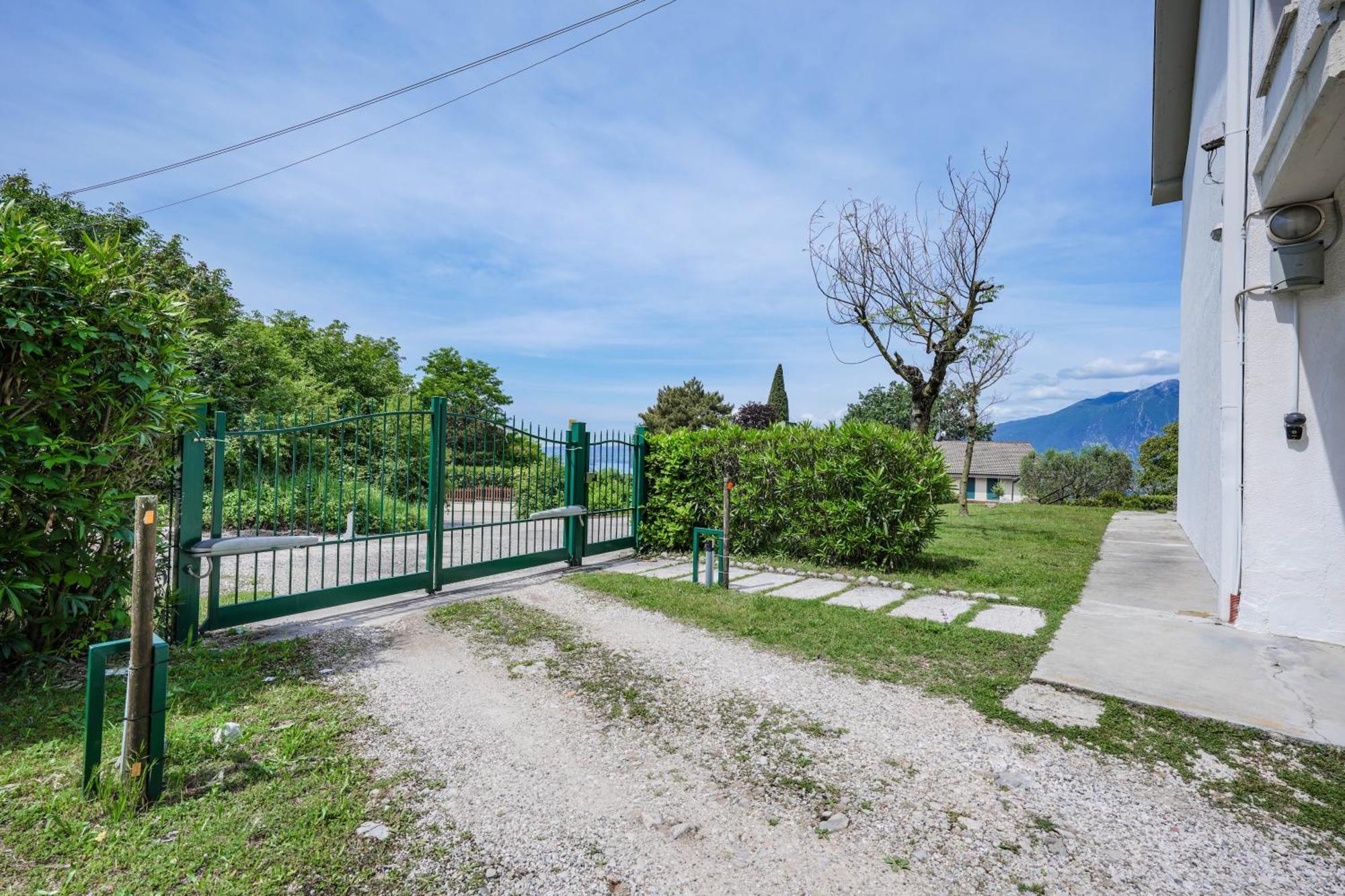 Apartmán Garda Panoramic House Albisano Exteriér fotografie